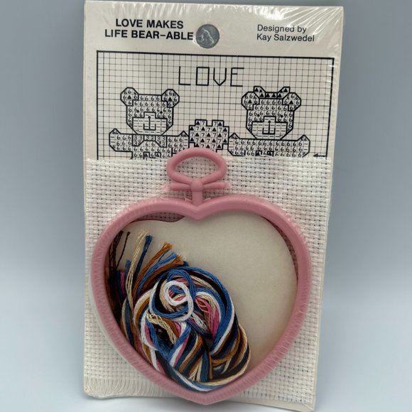 New Berlin Counted Cross Stitch Kit 30440 Love Makes Life Bear-Able Sealed USA - Picture 4 of 6